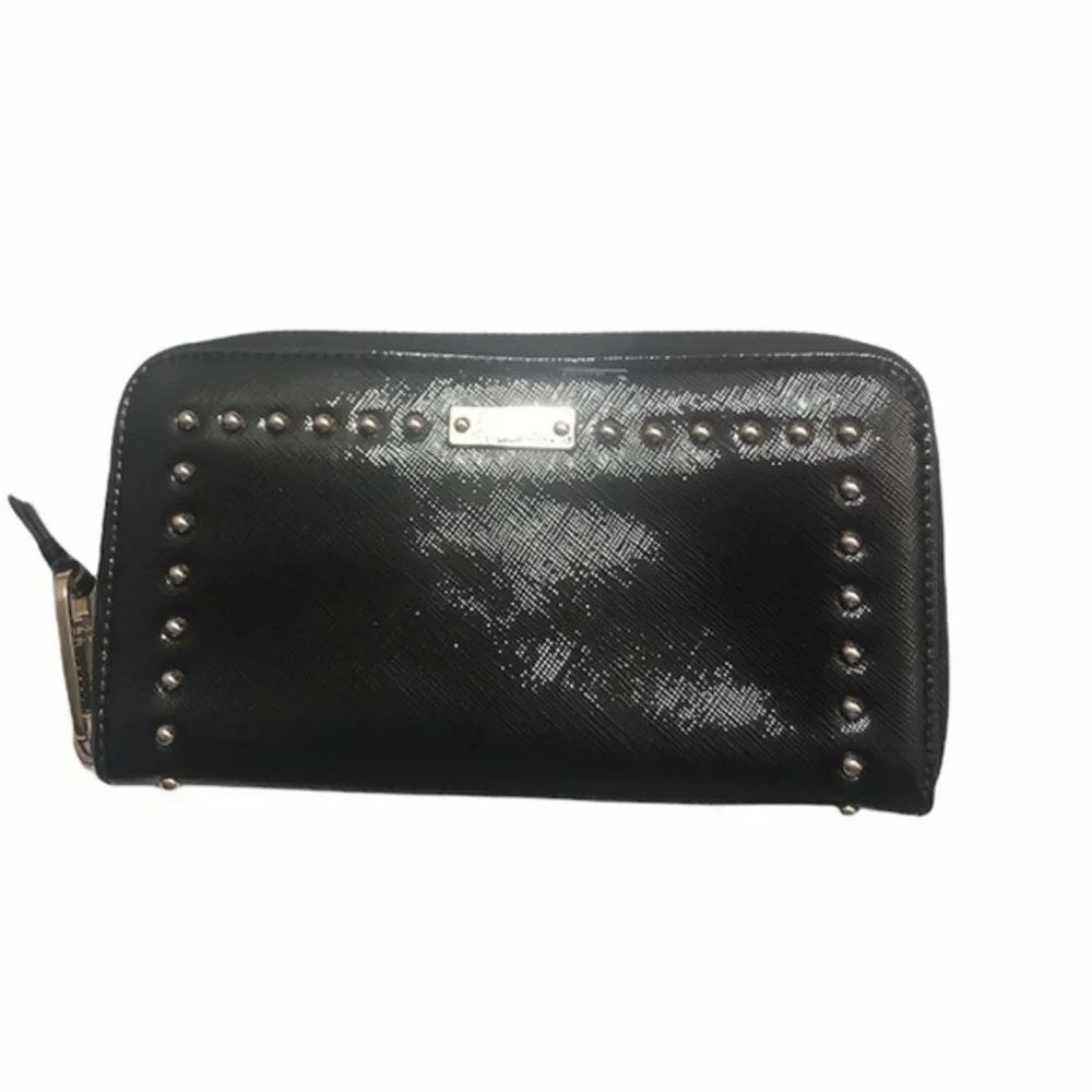 Badgley mischka black studded leather zipper clutch wallet